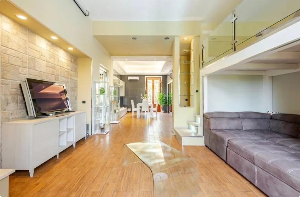 Alta Lux Homeholiday Stone Modica 0*,